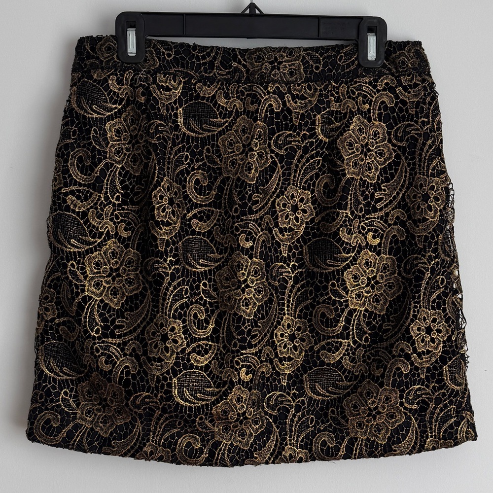 Gold and black skirt